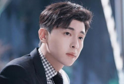 吃瓜爆料邓伦彭小苒,吃瓜群众热议恋情真相